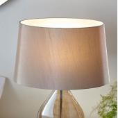 uveg asztalilampa modern lakas otthon elegans lampa skandinav letisztult enterior nappali haloszoba szalon vilagitas.jpg